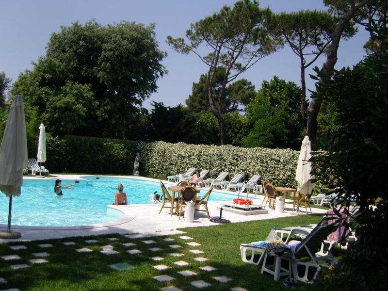 iH Hotels Logos Forte Dei Marmi Esterno foto