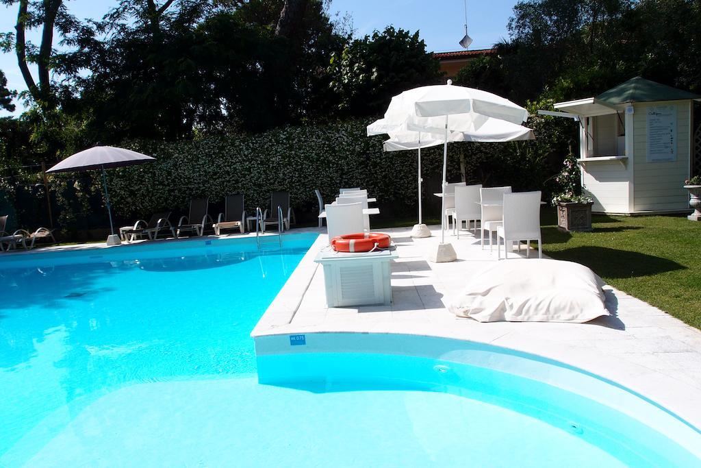 iH Hotels Logos Forte Dei Marmi Esterno foto