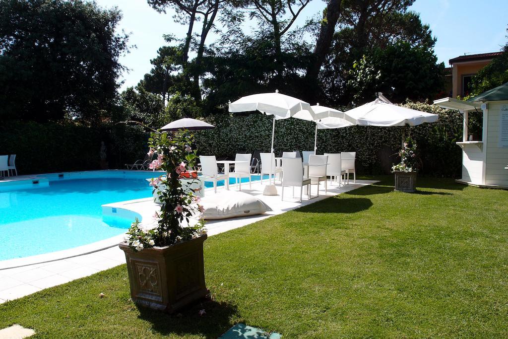 iH Hotels Logos Forte Dei Marmi Esterno foto